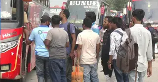 ঈদ শেষে কর্মস্থলে ফিরছে মানুষ, ভাড়া দ্বিগুণে চরম ভোগান্তি